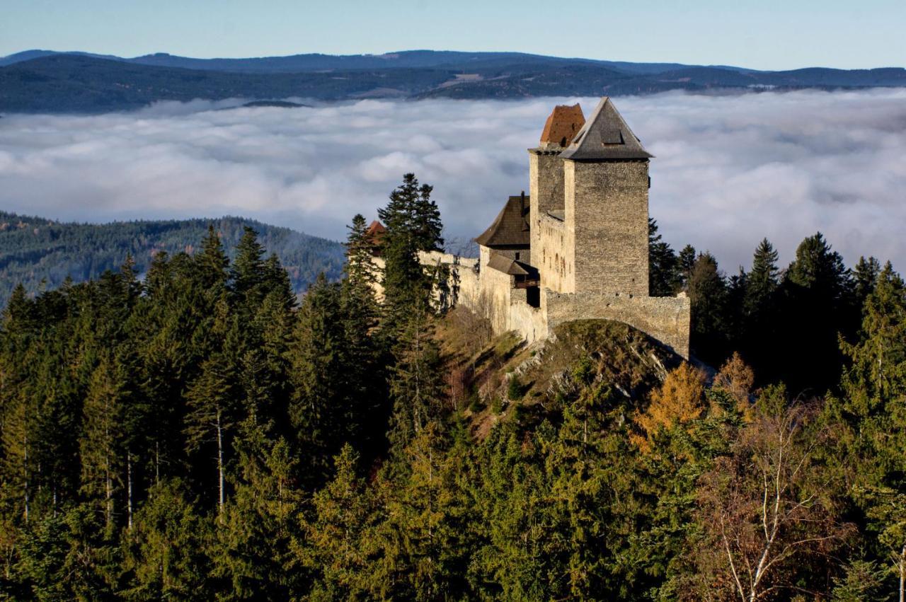 Hotel U Andela Michaela Javorna Bagian luar foto